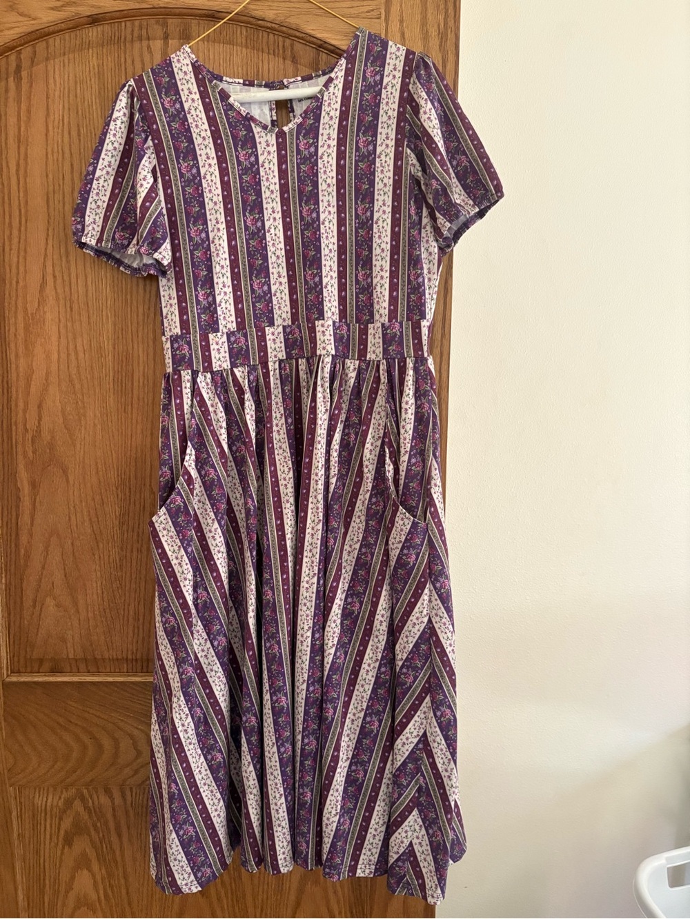 Super Cute Dresses Antique Amethyst Canterbury Classic size M